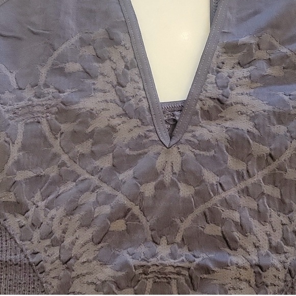 NWOT FP Intimately Mercury Seamless
Tank Top size::XS/S  NWOT - Picture 5 of 6